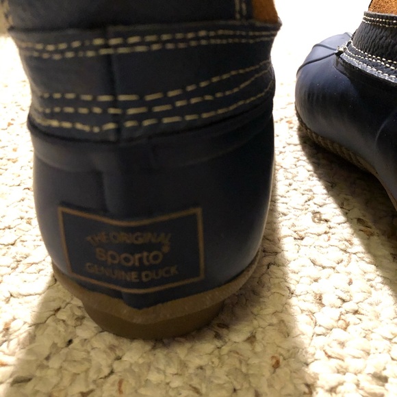 Brand New Tall Bean Boot with Fur - Picture 3 of 5